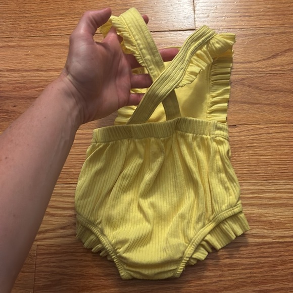 Yellow Ruffled Baby Romper - Picture 5 of 8